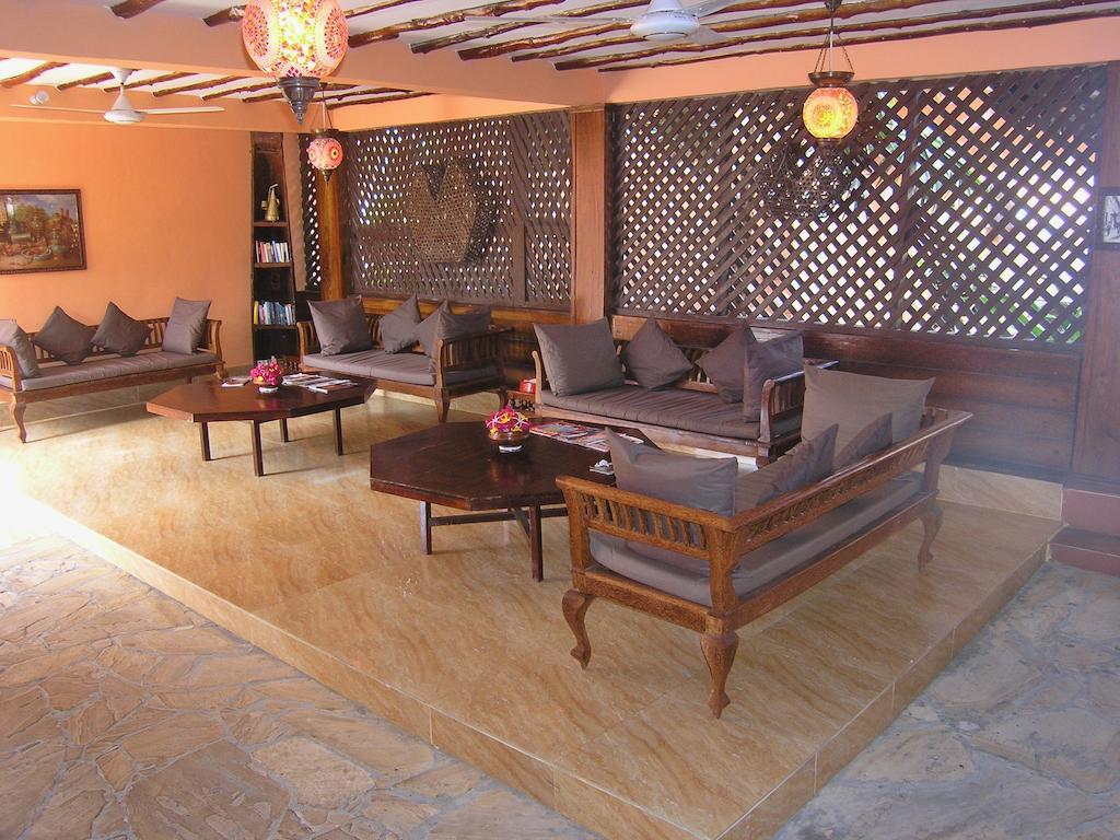 Arabian Nights Hotel باجي المظهر الخارجي الصورة